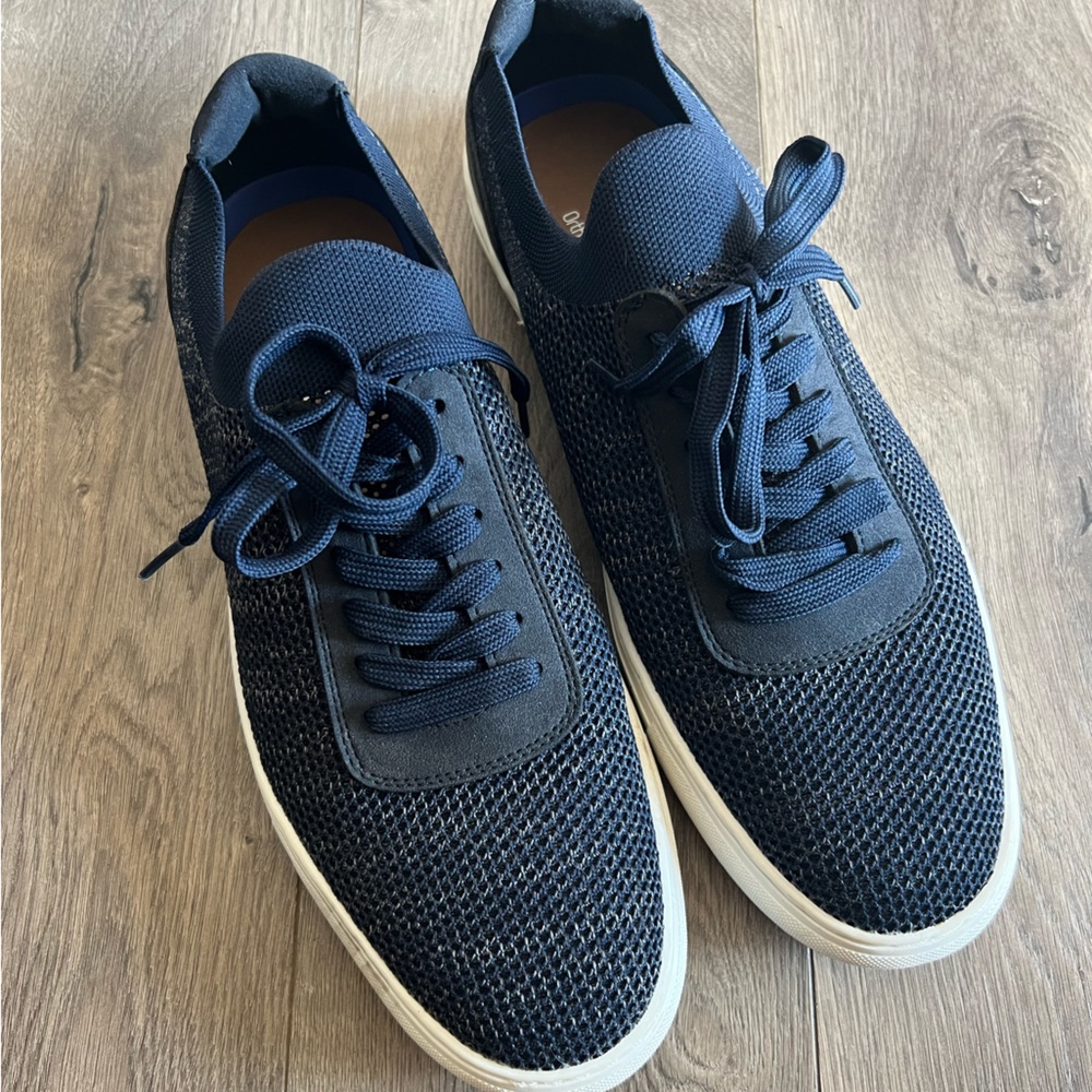 Men’s shoes